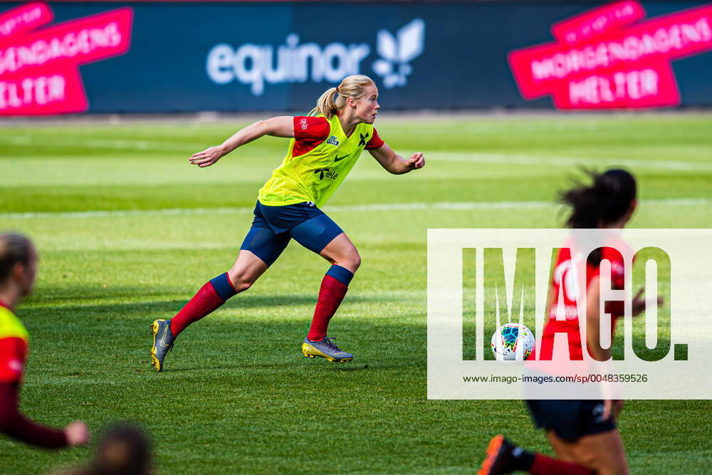 Julie Blakstad of the Norwegian women?s national football team during a training session on September 20, 2020 in Oslo. Photo: Marius Simensen BILDBYRAN Cop 238 bbeng dam em-kval em-kvalifisering kvinner em-kvalik football fotball fotboll norge norway soccer training trening träning UEFA EURO, EM, Europameisterschaft,Fussball Qualifier, EM, Europameisterschaft