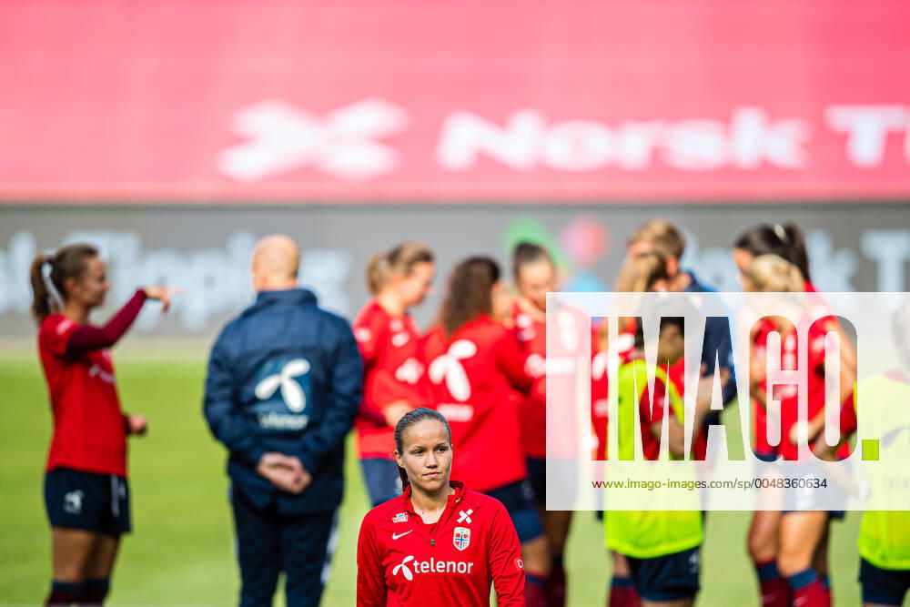 Guro Reiten of the Norwegian women?s national football team during a training session on September 20, 2020 in Oslo. Photo: Marius Simensen BILDBYRAN Cop 238 bbeng dam em-kval em-kvalifisering kvinner em-kvalik football fotball fotboll norge norway soccer training trening träning UEFA EURO, EM, Europameisterschaft,Fussball Qualifier, EM, Europameisterschaft