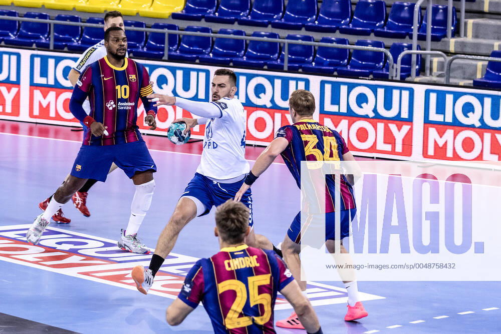 Matej Hrstic of HC PPD Zagreb during the VELUX EHF Champions League match between FC Barcelona, Barca and HC PPD Zagreb at Palau Blaugrana on October 14, 2020 in Barcelona, Spain. Barcelona Spain - ZUMAa181 20201014_zaa_a181_045