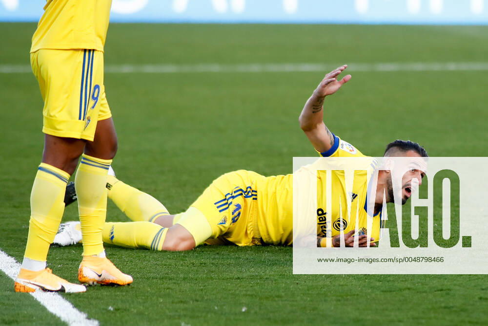 Alvaro Negredo of Cadiz protest during the spanish league, La Liga Santander, football match played between Real Madrid and Cadiz CF at Alfredo Di Stegfano stadium on October 17, 2020 in Madrid, Spain. Valdebebas SPAIN - ZUMAa181 20201017_zaa_a181_171