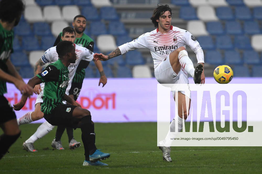 During the Serie A football match between US Sassuolo and AC Milan at Citta del Tricolore stadium in Reggio Emilia (Italy), December 20th 2020. Photo Andrea Staccioli Insidefoto andreaxstaccioli