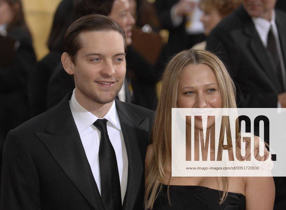 Schauspieler Tobey Maguire (USA) mit Freundin Jennifer Meyer anlässlich der 79. Annual Academy Awards in Hollywood - (lap20070225532)