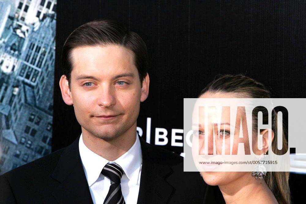 New York, New York, U.S. - K52839RM.6TH ANNUAL TRIBECA FILM FESTIVAL PRESENTS THE US PREMIERE OF SPIDERMAN 3 UA KAUFMAN ASTORIA CINEMA , NEW YORK New York 04-30-2007. - 2007.TOBEY MAGUIRE AND JENNIFER MEYER New York U.S. - ZUMAmk1