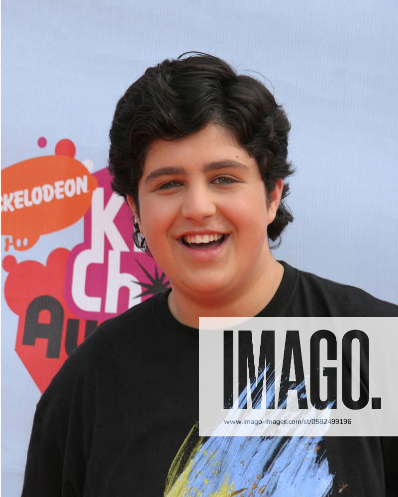 2004 KATHY HUTCHINS HUTCHINS PHOTO.17TH NICKELODEON KIDS CHOICE AWARDS.WESTWOOD, CA .APRIL 3, 2004..JOSH PECK LOS ANGELES CALIFORNIA USA