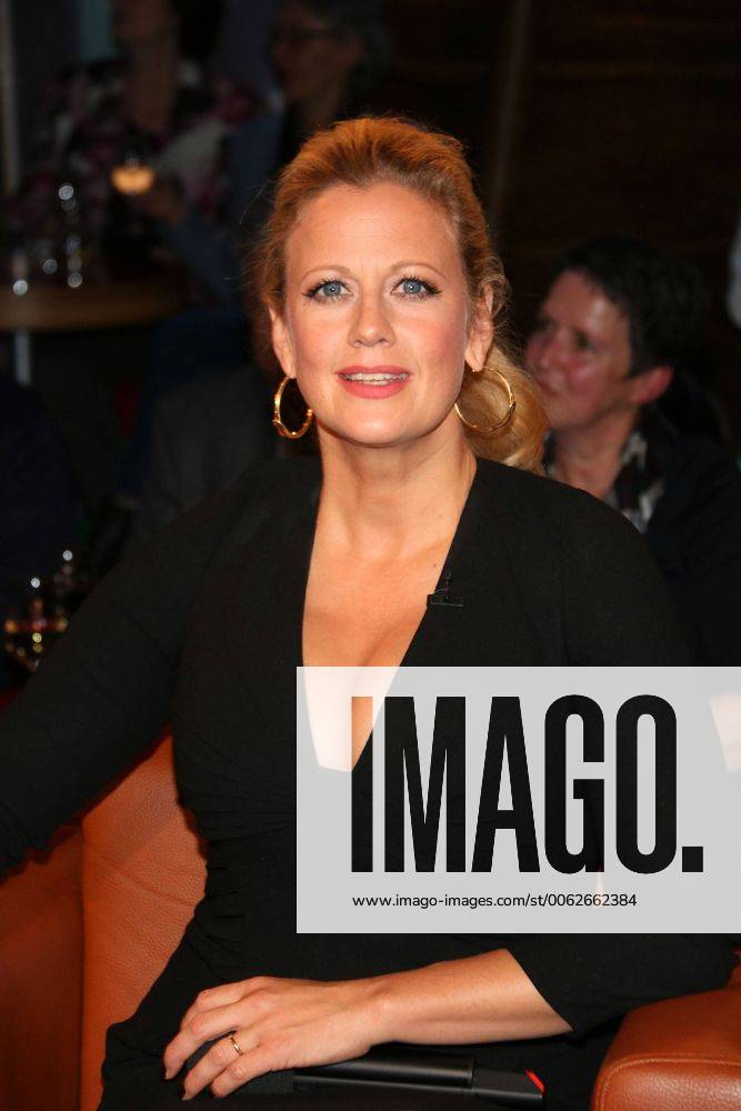 Barbara Schöneberger bei der NDR Talkshow am 10.10.2014 in Hamburg NDR Talkshow am 10.10.2014 in Hamburg