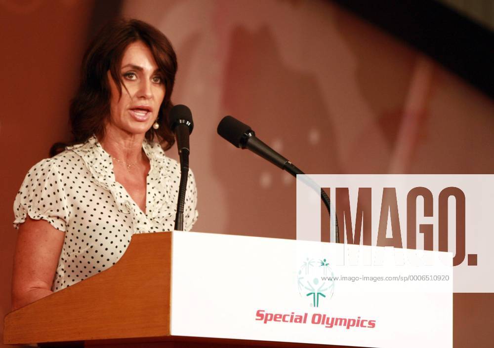 Nadia Comaneci (Rumänien), vice chairwoman of the Special Olympics Inc.(SOI) addresses a press conference held in Seoul, capital of South Korea, Sept. 15, 2010. Special Olympics International announced here on Wednesday that Pyeongchang in South Korea was officially chosen to host the 2013 Special Olympics World Winter Games. o0 Funktionär Turnen Kunstturnen Damen Einzelbild