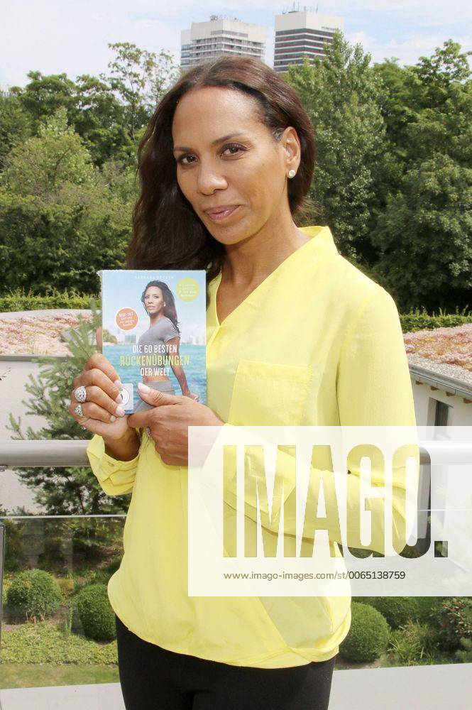 Barbara Becker bei der Präsentation ihrer DVD Die 60 besten Rückenübungen der Welt im Aspria Hotel. Hamburg, 07.07.2015 Foto:xFuturexImage