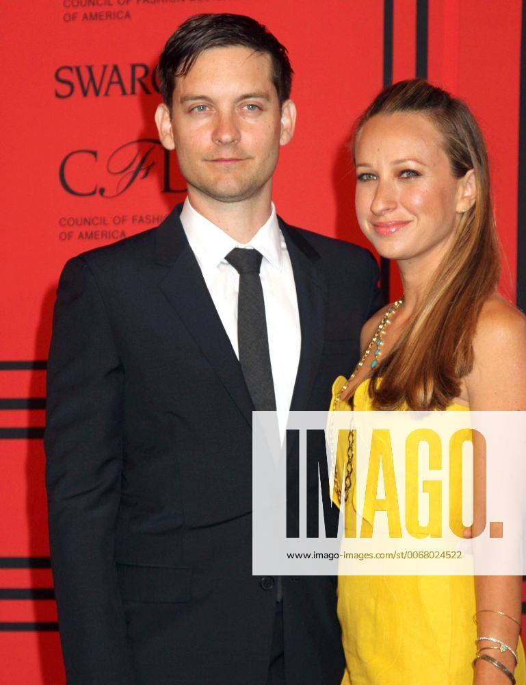 New York, New York, U.S. - The 2013 CFDA Fashion Awards.Alice Tully Hall, Lincoln Center, NYC.June 3, 2013.Photos by , Photos Inc 2013.TOBEY MAGUIRE, JENNIFER MEYER - ZUMAms4