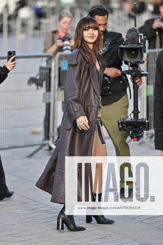 PFW Louis Vuitton Outside Arrivals Lisa arriving at Louis Vuitton show during Paris Fashion Week in Paris, France on October 1, 2024. Photo by Julien Reynaud APS-Medias ABACAPRESS.COM Paris France