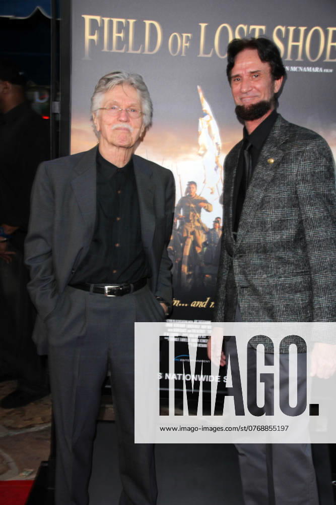 USA - Field Of Lost Shoes Special Screening - Los Angeles LOS ANGELES - SEP 17: Tom Skerritt, Michael Krebs at the Field Of Lost Shoes Special Screening at Village Theater on September 17, 2014 in Los Angeles, CA Los Angeles CA USA