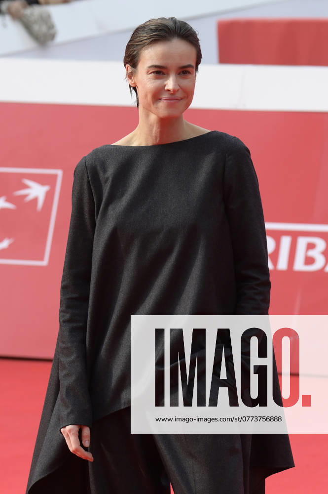 Kasia Smutniak bei der Premiere des Dokumentarfilms La valanga azzurra auf dem 19. Internationalen Filmfestival von Rom Festa del Cinema di Roma 2024 im Auditorium Parco della Musica. Rom