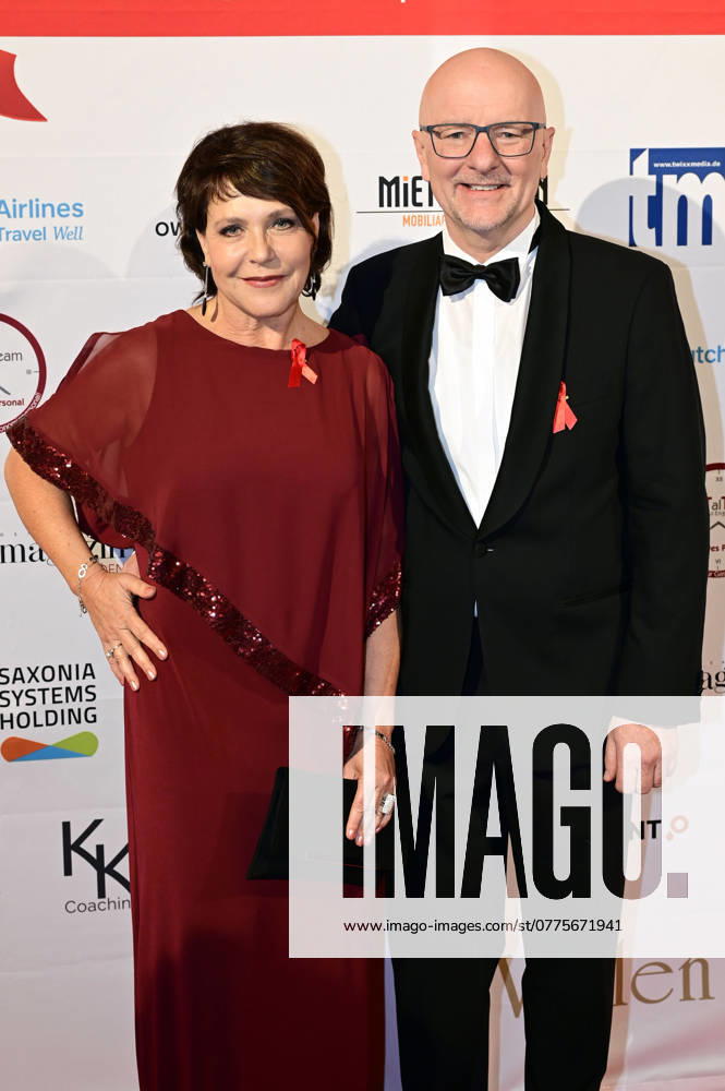 Janina Hartwig und Alexander Putz bei der 16. Hope Gala 2024 im Schauspielhaus. Dresden