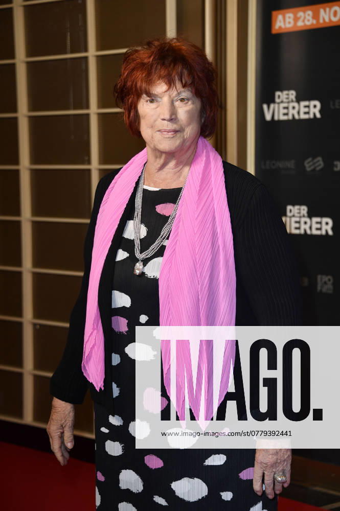 Regina Ziegler bei der Premiere des Kinofilms Der Vierer im Zoo Palast. Berlin