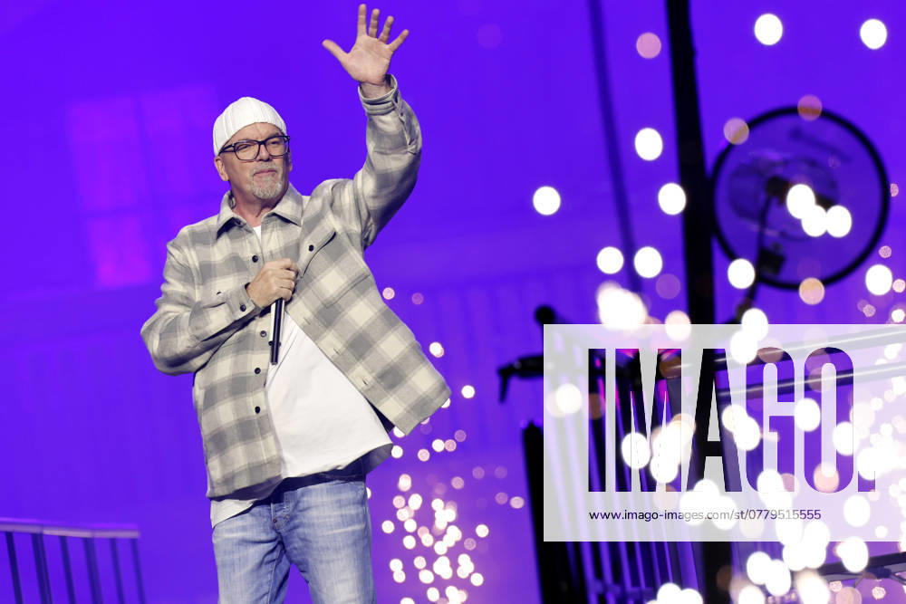 Popsänger DJ Ötzi bei dem Partyschlager-Event Mountain Mania (der größten Apres-Ski-Party seit Erfindung des Winters) in der Lanxess-Arena. Köln, 08.11.2024 NRW Deutschland