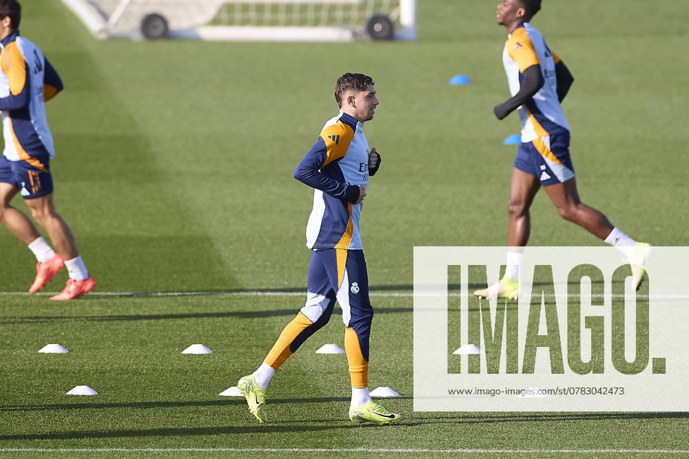 Real Madrid CF Training Session and Press Conference in Madrid, Spain - 03 Dec 2024 Federico Valverde of Real Madrid CF warms up during the training session on the eve of the 2024 2025 La Liga EA Sports week 19 football match between Athletic Club and Real Madrid CF at Ciudad Real Madrid. Madrid Spain
