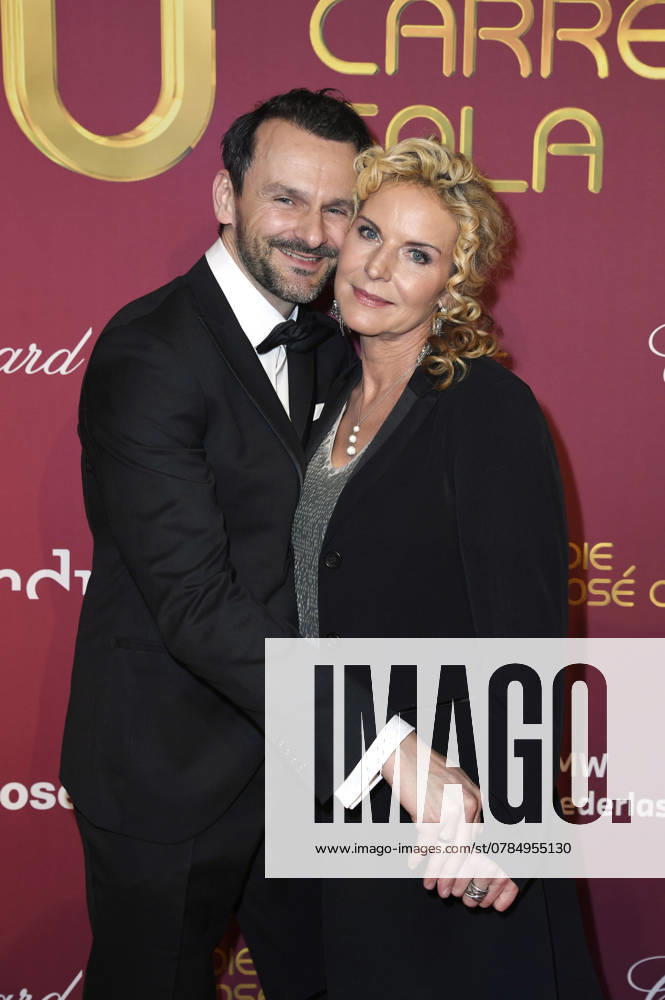 Victoria Herrmann mit Ehemann David Böthig bei der 30. JosÃ Carreras Gala 2024 in der Media City Leipzig. Leipzig