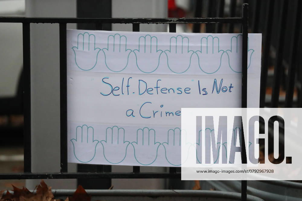 A self-defense sign outside the courtroom before the Jury found Nima Momeni guilty for 2nd Degree Murder in his trial he was charged with murdering Tech executive Bob Lee, in San Francisco, California. Bob Lee, who created the mobile payment service Cash App, was murdered in the cityâ€⠢s downtown Rincon Hill neighborhood on April 4, 2023. San Francisco USA - ZUMAm117 20241217_zaf_m117_026