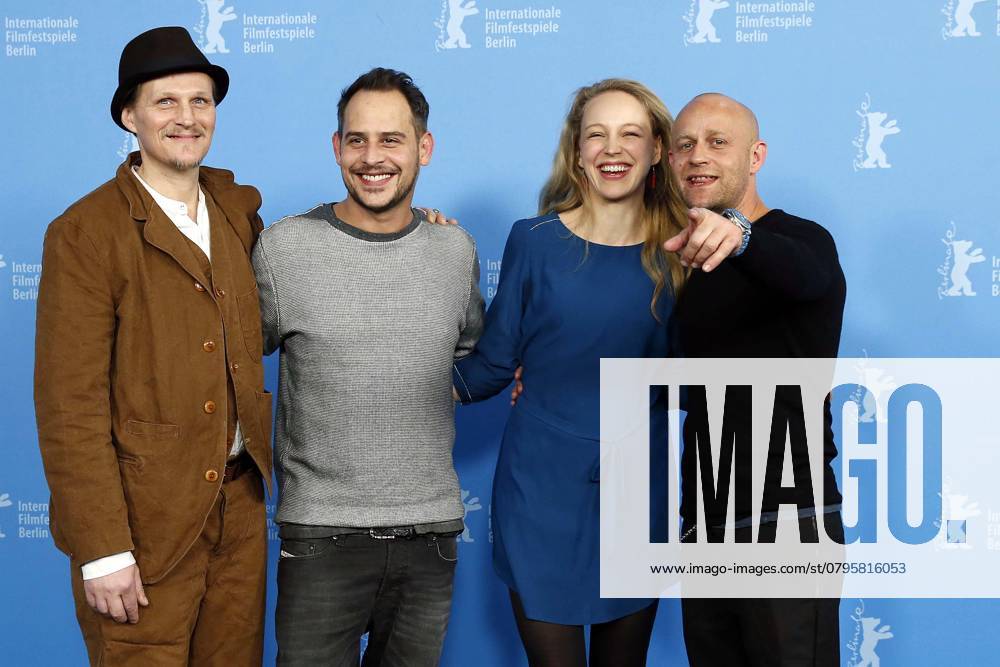 Juergen Vogel, Moritz Bleibtreu, Petra Schmidt-Schaller und Georg Friedrich Schauspieler zum Photo - Call zum Film Stereo am 08.02.14 - 64. Internationalen Filmfestspiele vom 06.02. - 16.02.2014 Berlin Germany