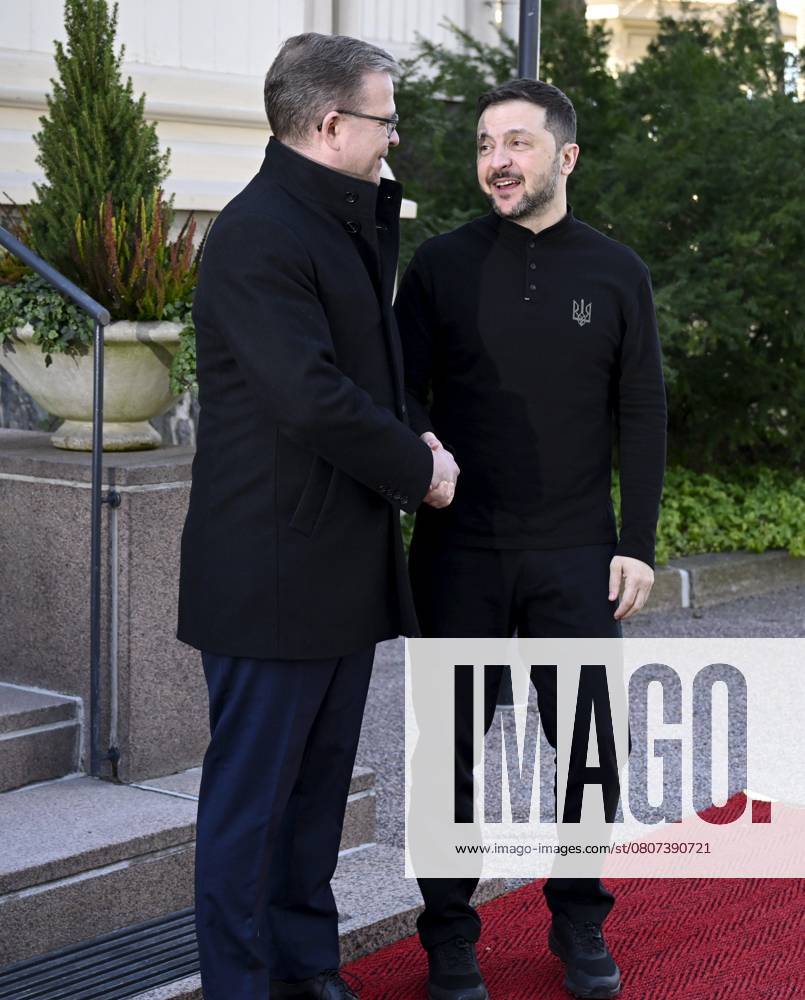 Finnish Prime Minister Petteri Orpo (L) welcomes visiting Ukrainian President Volodymyr Zelensky on the yard of the Prime Minister s official residence Kesäranta in Helsinki, Finland on March 19, 2025. President Zelensky and First Lady Zelenska are on an official visit to Finland. Helsinki Finland