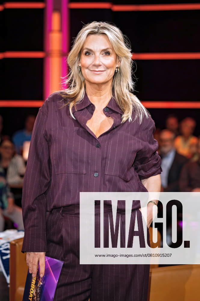 MDR - Riverboat. Moderatorin Kim Fisher anläßlich der Aufzeichnung der MDR - Talkshow Riverboat am 11.04.2025 in der Mediacity Leipzig. 20250411SFL0001