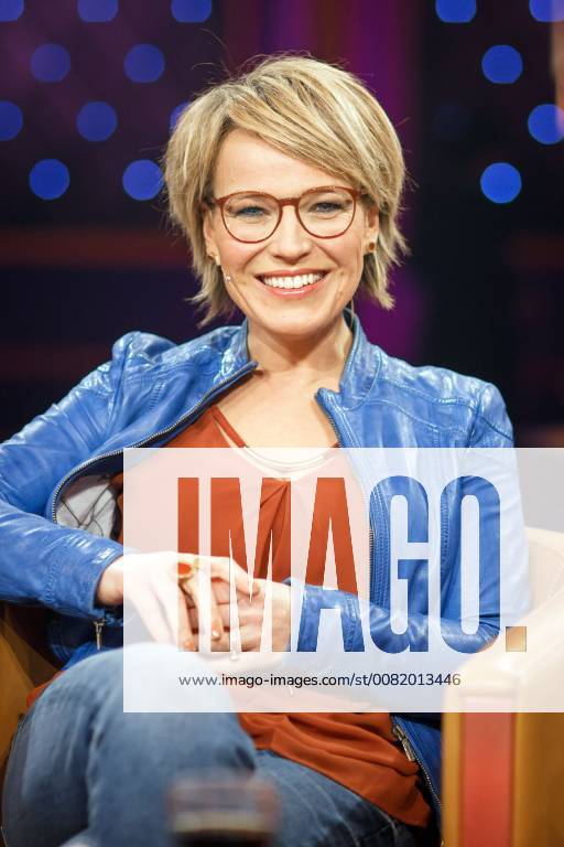 MDR - Riverboat. Moderatorin Andrea Ballschuh anläßlich der Aufzeichnung der MDR - Talkshow Riverboat am 23.02.2018 im Studio 3 der Mediacity Leipzig.