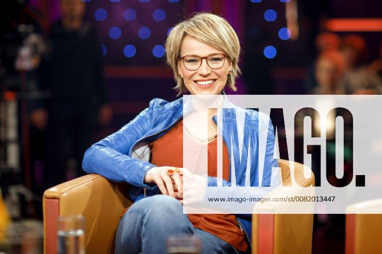 MDR - Riverboat. Moderatorin Andrea Ballschuh anläßlich der Aufzeichnung der MDR - Talkshow Riverboat am 23.02.2018 im Studio 3 der Mediacity Leipzig.