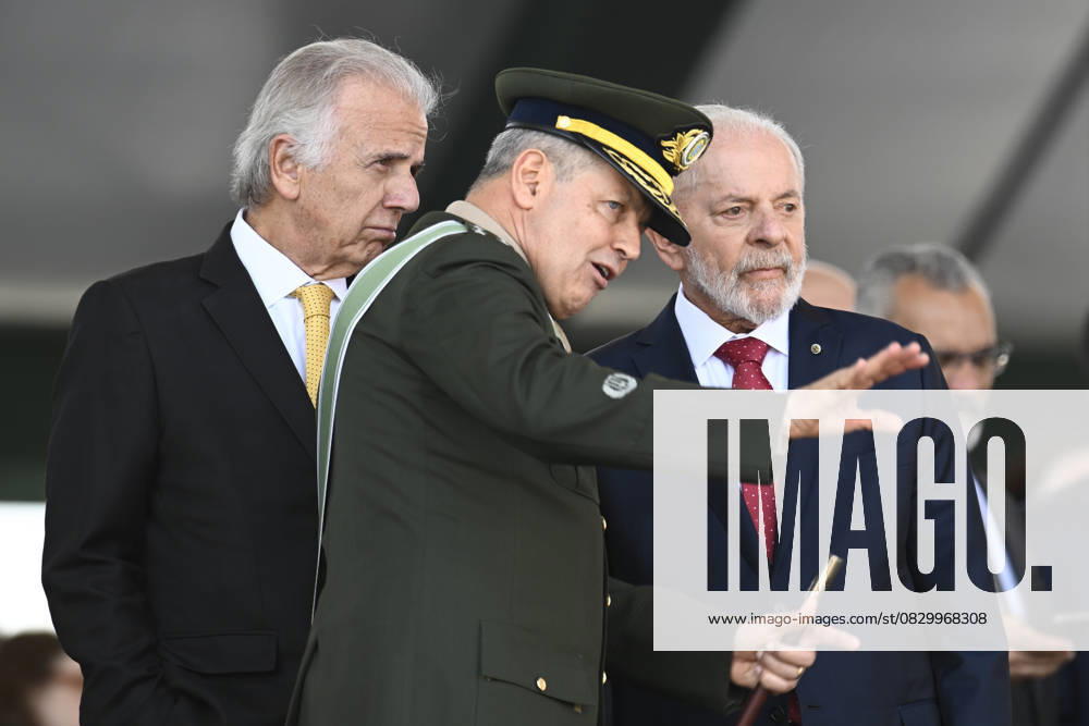 Brazilian president Lula da Silva attends Soldier s Day ceremony in Brasilia BRASILIA, BRAZIL - AUGUST 22: Brazilian President Luiz Inacio Lula da Silva (R) and Brazilian Army commander General Tomas Miguel Mine Ribeiro Paiva attend the ceremony marking Soldier s Day at the Army headquarters in Brasilia, Brazil on August 22, 2024. Brazil World. Editorial use only. Please get in touch for any other usage.