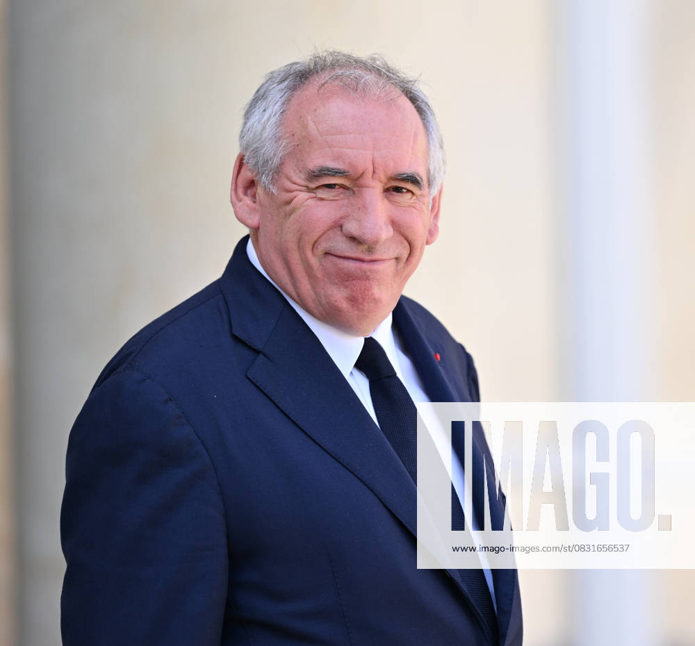 French government weekly cabinet meeting PARIS, FRANCE - AUGUST 27: French Prime Minister Francois Bayrou leaves following the weekly cabinet meeting at the Elysee Palace in Paris, France on August 27, 2025. Mustafa Yalcin Anadolu Paris France. Editorial use only. Please get in touch for any other usage.