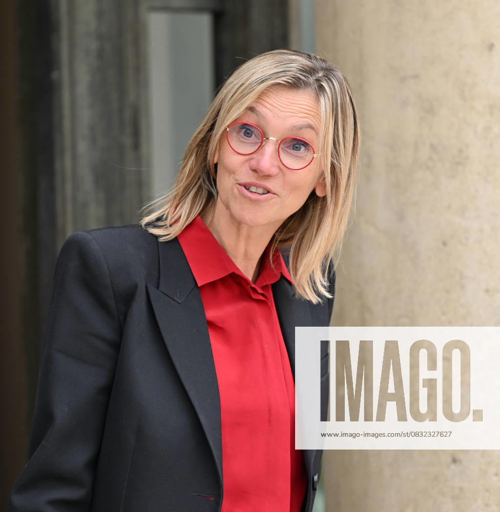 French government weekly cabinet meeting PARIS, FRANCE - SEPTEMBER 3: French Minister of Minister of Ecological Transition, Biodiversity, Forest, Sea and Fisheries Agnes Pannier-Runacher leaves following the weekly cabinet meeting at the Elysee Palace in Paris, France on September 3, 2025. Mustafa Yalcin Anadolu Paris France. Editorial use only. Please get in touch for any other usage.