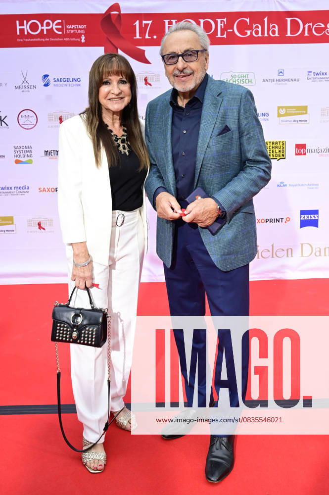 Wolfgang Stumph mit Ehefrau Christine Stumph bei der 17. Hope Gala 2025 im Schauspielhaus. Dresden