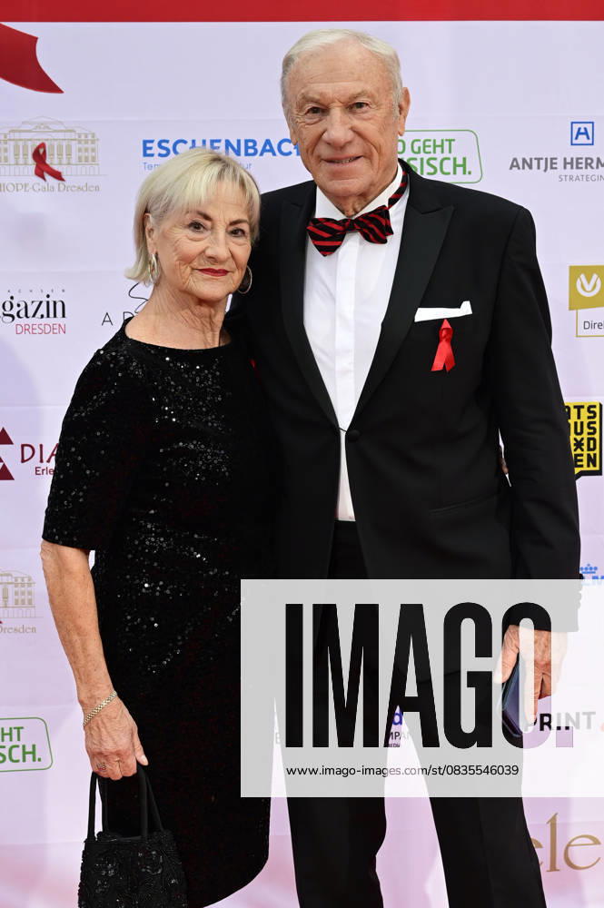 Eduard Geyer mit Ehefrau Angelika Geyer bei der 17. Hope Gala 2025 im Schauspielhaus. Dresden
