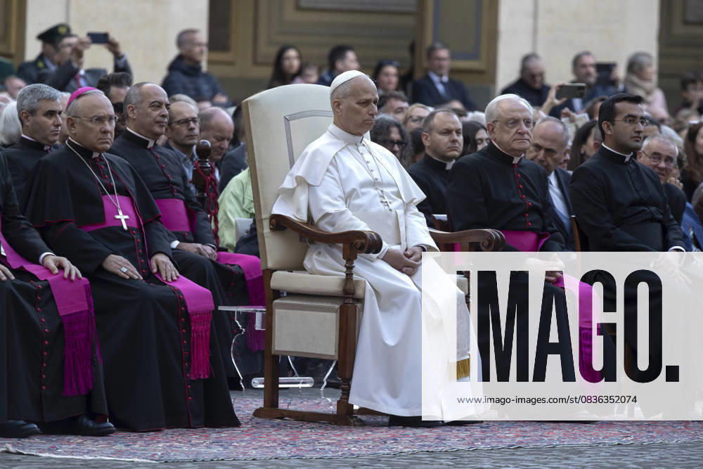 Pope Leo XIV attends the Swearing-in ceremony of 27 new Swiss Guard recruits, in the San Damaso Courtyard at the Vatican Vatican City Vatican - ZUMAs197 20251004_aaa_s197_1184