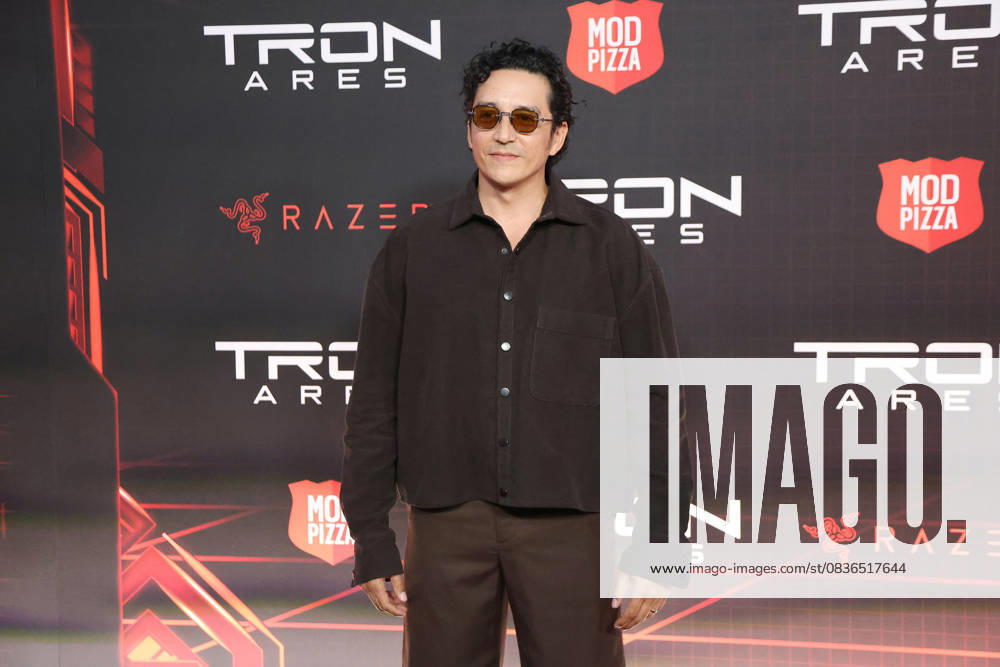 Gabriel Luna at the World Premiere of Tron Ares at the TCL Chinese Theatre IMAX Los Angeles USA - ZUMAg107 20251006_zep_g107_165