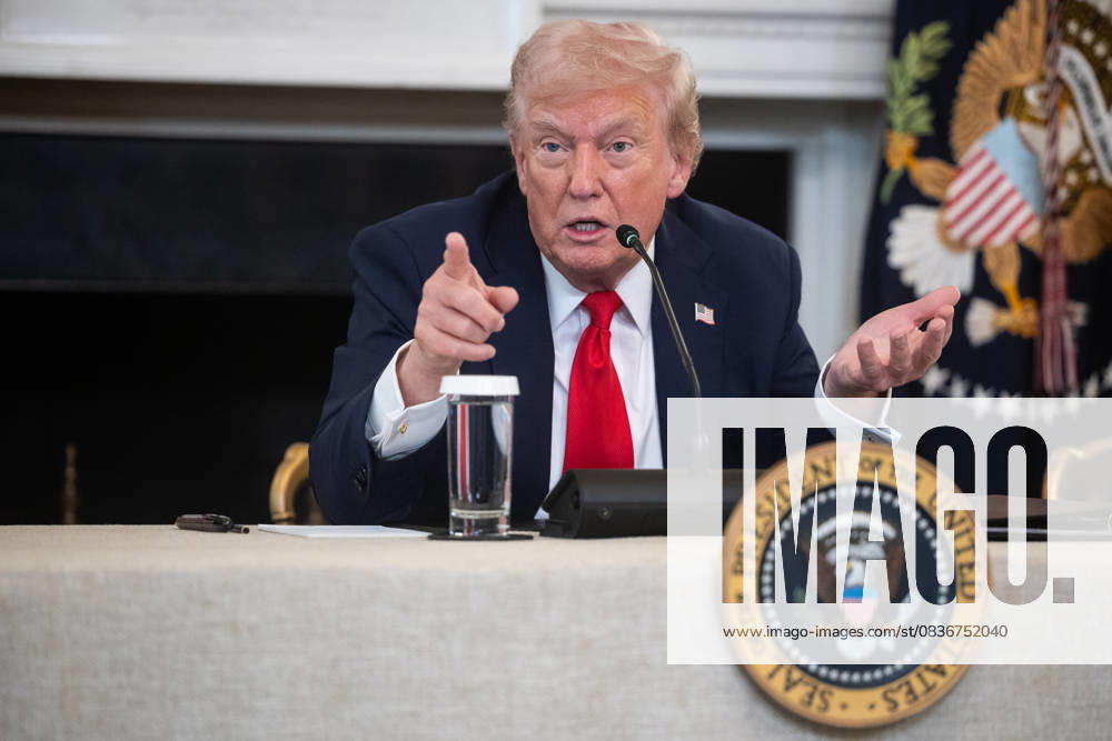 United States President Donald J Trump speaks during a roundtable on antifa in the State Dining Room of the White House in Washington, DC, USA, October 8, 2025 Credit Francis Chung Pool via CNP AdMedia 449494 2025 10 08 District of Columbia Washington
