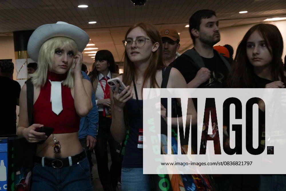 Women in cosplay at the New York Comic Con at the Jacob K. Javits Convention Center on October 10, 2025 in New York. New York USA - ZUMAb148 20251010_zap_b148_011