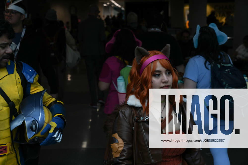 A woman in cosplay at the New York Comic Con at the Jacob K. Javits Convention Center on October 10, 2025 in New York. New York USA - ZUMAb148 20251010_zap_b148_054