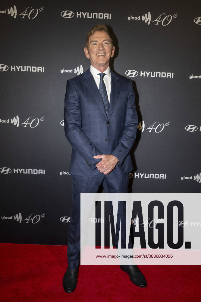 Michael Patrick King attends GLAAD s 40th Anniversary Gala at Cipriani 25 Broadway in New York City. New York United States - ZUMAs197 20251010_aaa_s197_557