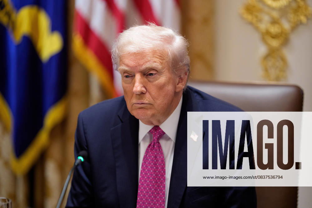 U.S. President Donald Trump gives remarks during a bilateral meeting in the Cabinet Room of the White House in Washington, DC on Friday, October 17, 2025. President Zelenskyy is visiting the United States as Trump pursues a peace deal in the Russia-Ukraine war. WAX20251017205 AaronxSchwartz