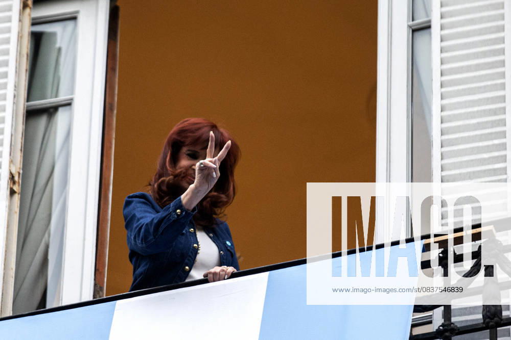 On Peronist Loyalty Day, 80 years after October 17, 1945, Peronist protesters marched to greet Cristina Kirchner, the current leader of Peronism, at 1111 San Jose Street in Buenos Aires, where she is serving house arrest. Cristina greets her followers from the balcony of her home. Buenos Aires Argentina - ZUMAr233 20251017_zip_r233_007