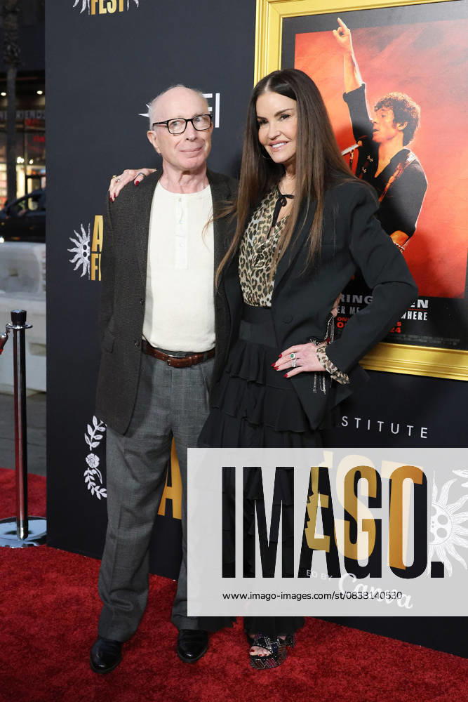 Robert Gerner, Janice Dickinson at the AFI FEST 2025 Opening Night Springsteen: Deliver Me From Nowhere Premiere at the TCL Chinese Theatre IMAX Los Angeles USA - ZUMAg107 20251022_zep_g107_023