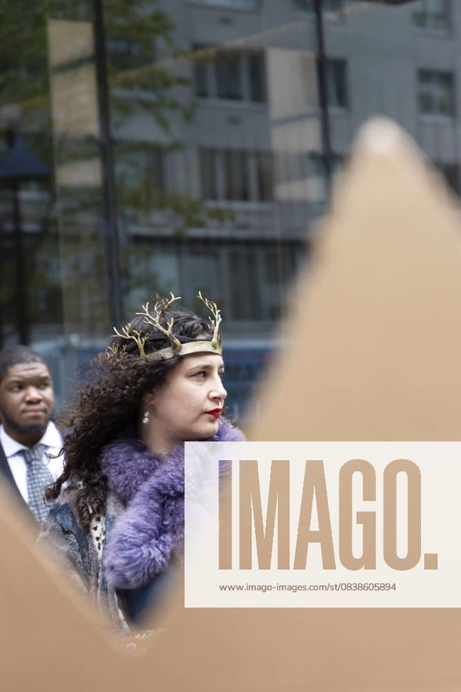 A demonstrator wearing a crown dresses up as Queen Governor Hochul while others hold crown shaped signs at a rally and picket against the Governor s recent climate policy announcement outside Hochul s New York City office in Midtown Manhattan. Climate activists say President Trump isn t a king and Governor Hochul isn t a Queen after she announced plans to delay the implementation of a state law set to begin January 1st that ends gas use in new construction. Demonstrators also denounce what they call the Governor s lurch to Trumpism for fast tracking the permitting for a fracked gas pipeline. The peaceful protest is organized by New York Communities For Change, Food and Water Watch NY and NYPIRG - ZUMAr174 20251028_znp_r174_005