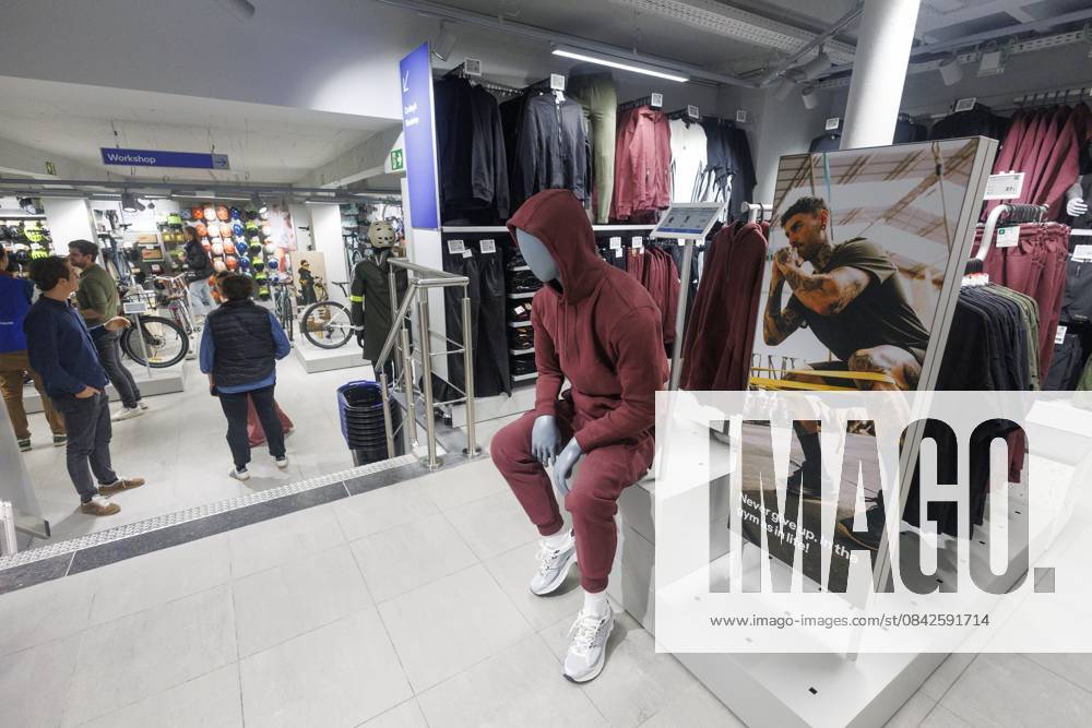 Illustration picture taken during the opening of the Decathlon City sports goods store in Brussels on Thursday 11 December 2025. NICOLASxMAETERLINCK 148140223