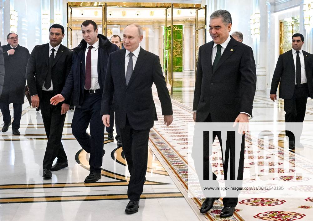 Turkmenistan Russia 9069809 12.12.2025 Russian President Vladimir Putin and Chairman of the People s Council of Turkmenistan (Khalk Maslahaty) Gurbanguly Berdimuhamedov arrive to attend a meeting in Ashgabat, Turkmenistan. Kristina Kormilitsyna Sputnik Ashgabad Turkmenistan