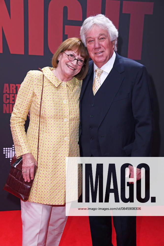 Rolf Zuckowski mit Ehefrau Monika Zuckowski bei der ARTIST CELEBRATION NIGHT des Bundesverband Musikindustrie (BVMI) in der STATION Berlin in Berlin am 21.01.2026