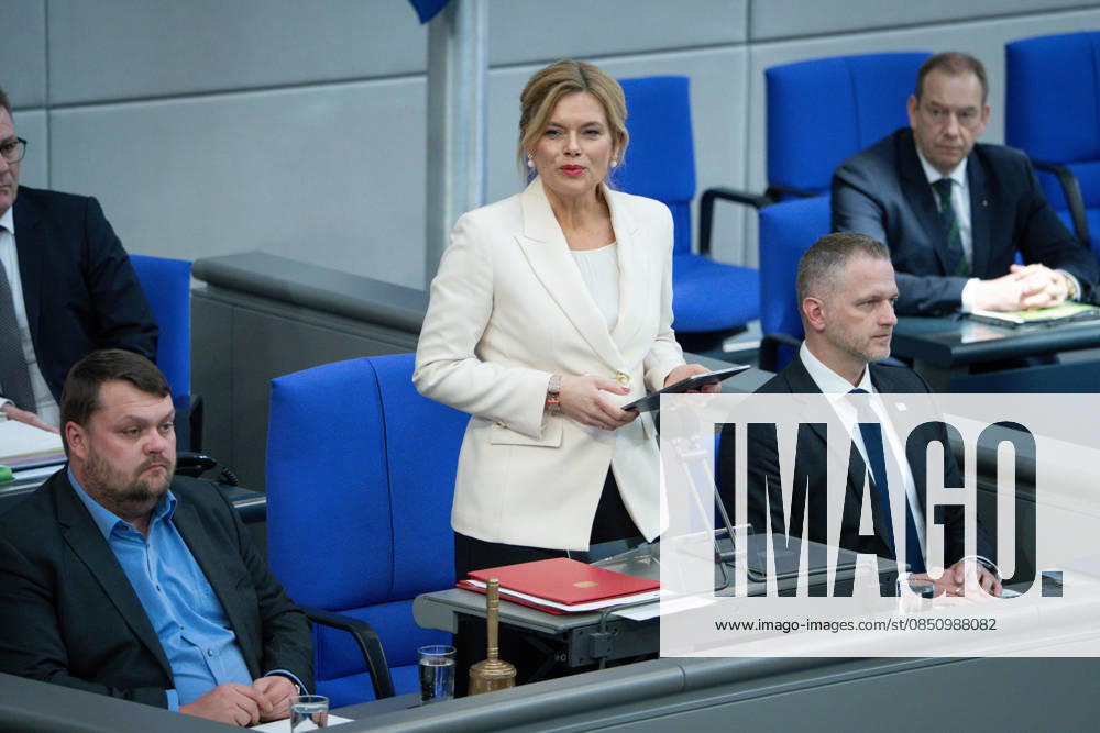 Deutscher Bundestag, 64. Plenarsitzung Julia Kloeckner die Praesidentin des Deutschen Bundestag, Bundestagspraesidentin bei ihrer Rede zum 18.03.2026 dem Tag der Demokratie auf dem Vorsitz bei der 64. Sitzung des Deutschen Bundestag in Berlin, 18.03.2026 Berlin Berlin Deutschland