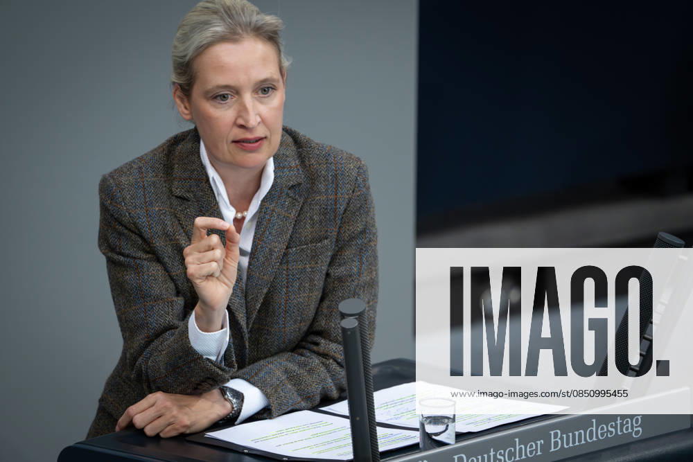Deutscher Bundestag, 64. Plenarsitzung Alice Weidel (AfD) im Portrait bei ihrer Rede zum Tagesordnungspunkt Regierungserklaerung zum Europaeischen Rat bei der 64. Sitzung des Deutschen Bundestag in Berlin, 18.03.2026 Berlin Berlin Deutschland