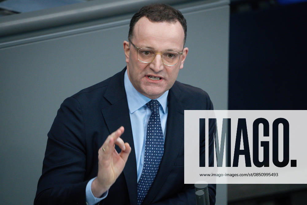 Deutscher Bundestag, 64. Plenarsitzung Jens Spahn (CDU) im Portrait bei seiner Rede zum Tagesordnungspunkt Regierungserklaerung zum Europaeischen Rat bei der 64. Sitzung des Deutschen Bundestag in Berlin, 18.03.2026 Berlin Berlin Deutschland