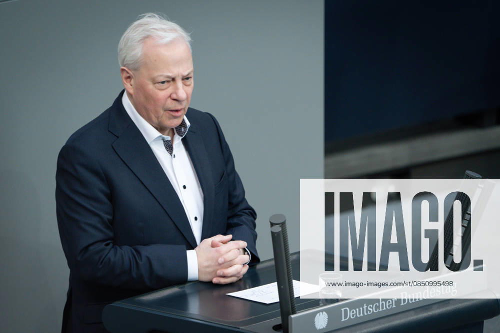 Deutscher Bundestag, 64. Plenarsitzung Markus Toens (SPD) im Portrait bei seiner Rede zum Tagesordnungspunkt Regierungserklaerung zum Europaeischen Rat bei der 64. Sitzung des Deutschen Bundestag in Berlin, 18.03.2026 Berlin Berlin Deutschland