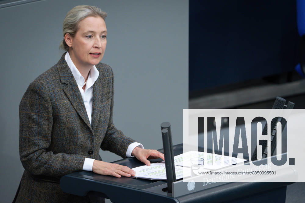 Deutscher Bundestag, 64. Plenarsitzung Alice Weidel (AfD) im Portrait bei ihrer Rede zum Tagesordnungspunkt Regierungserklaerung zum Europaeischen Rat bei der 64. Sitzung des Deutschen Bundestag in Berlin, 18.03.2026 Berlin Berlin Deutschland