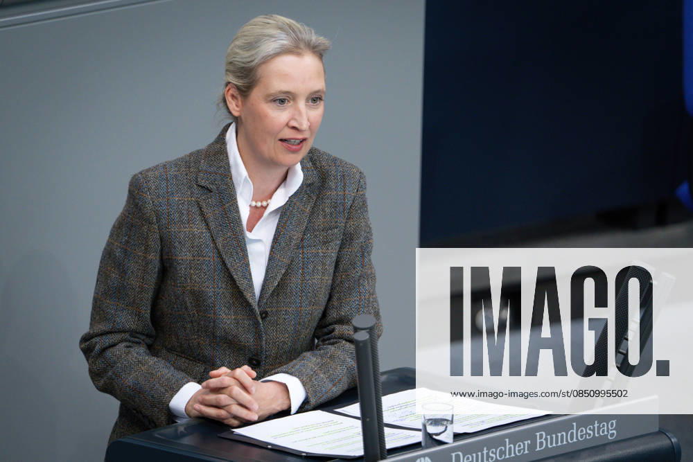 Deutscher Bundestag, 64. Plenarsitzung Alice Weidel (AfD) im Portrait bei ihrer Rede zum Tagesordnungspunkt Regierungserklaerung zum Europaeischen Rat bei der 64. Sitzung des Deutschen Bundestag in Berlin, 18.03.2026 Berlin Berlin Deutschland